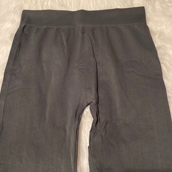 Women’s M Gray Reborn Collection Leggings - Picture 1 of 5